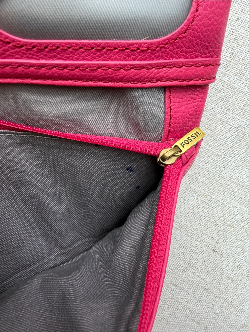 Fossil Wallet - Picture 5 of 11